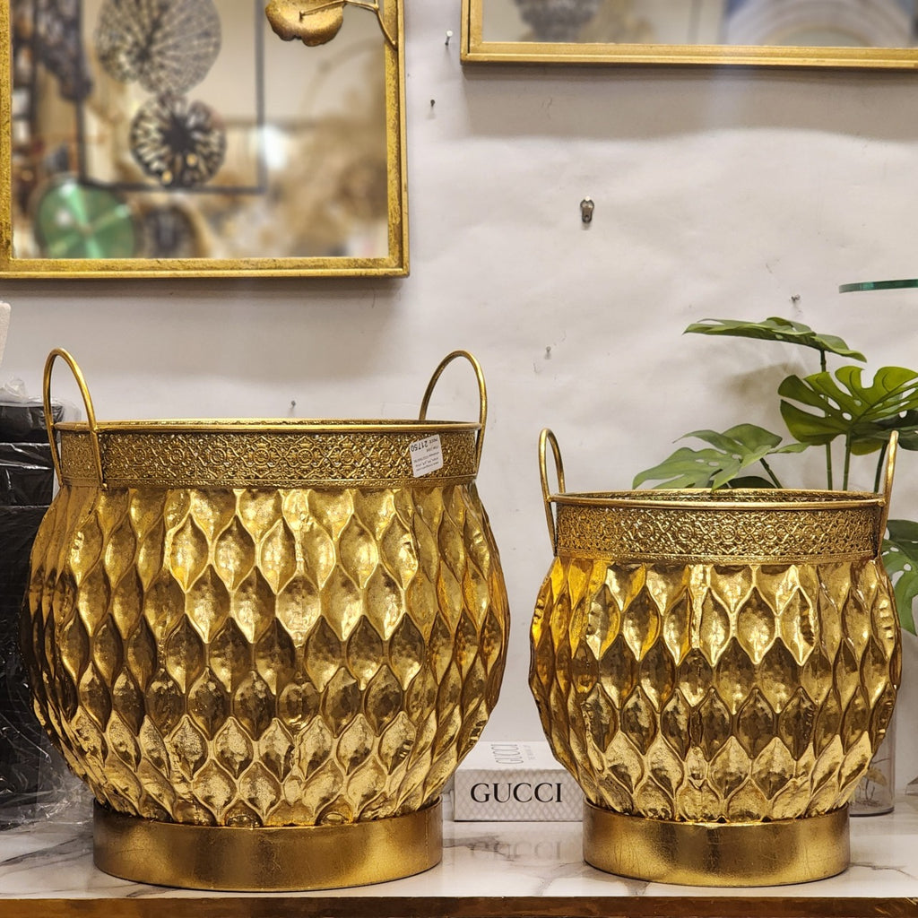 decorative metal planters