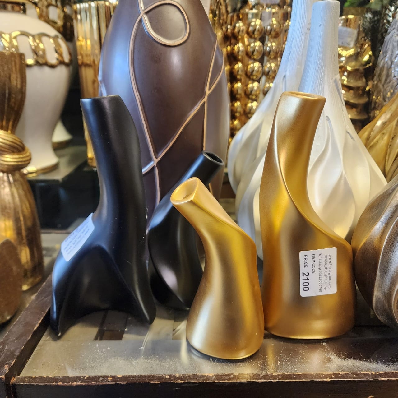 Curved Silhouette Vases