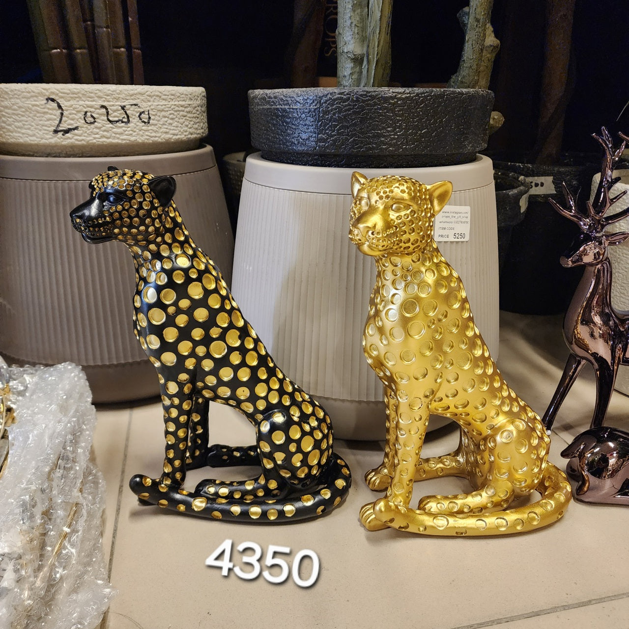 Sitting Cheetah Leopard Resin Statue