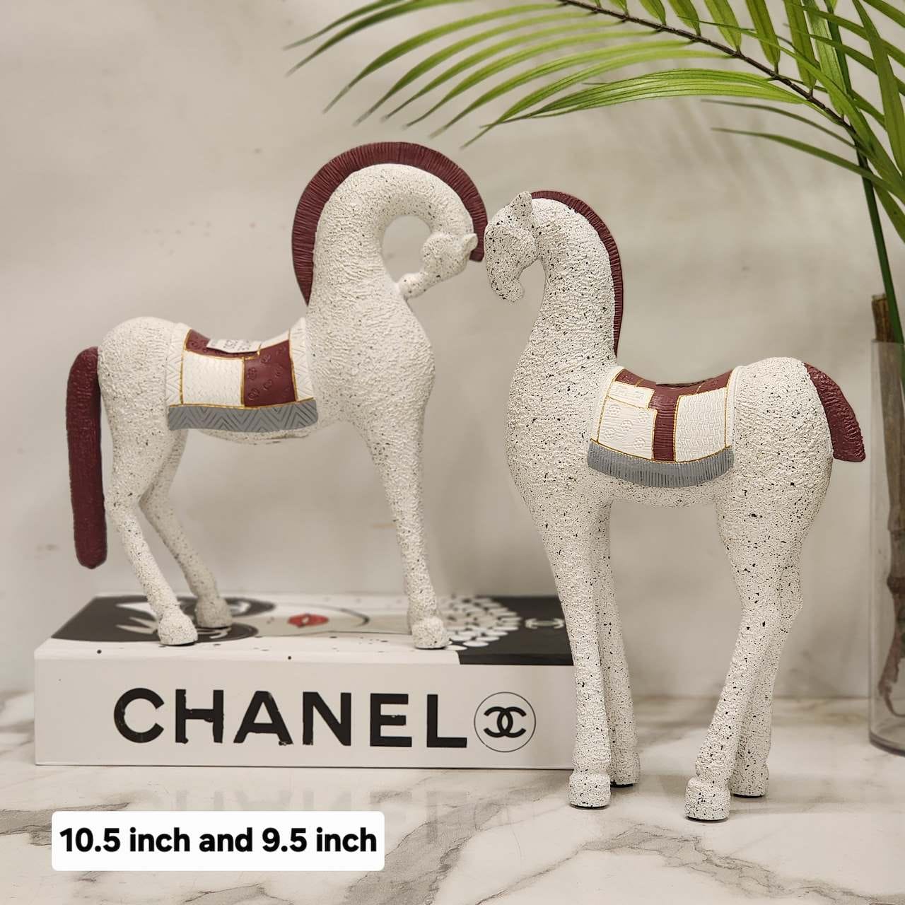 Abstract Minimalist Resin Horse Statues