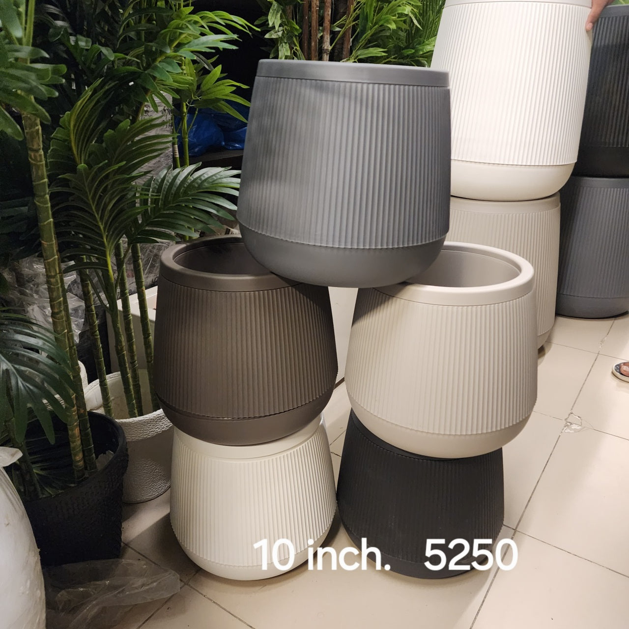 Fluted Round Planters