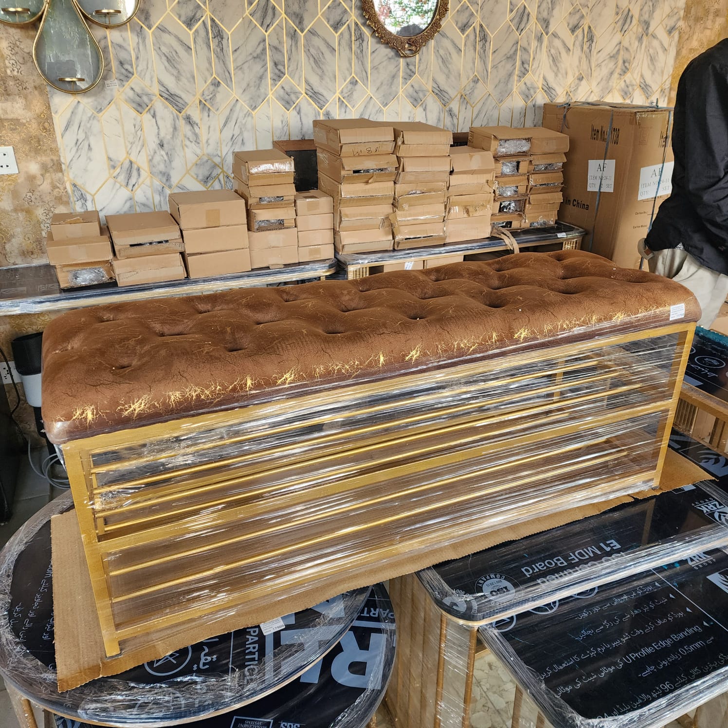 Tufted Bench with integrated Shoe Storage