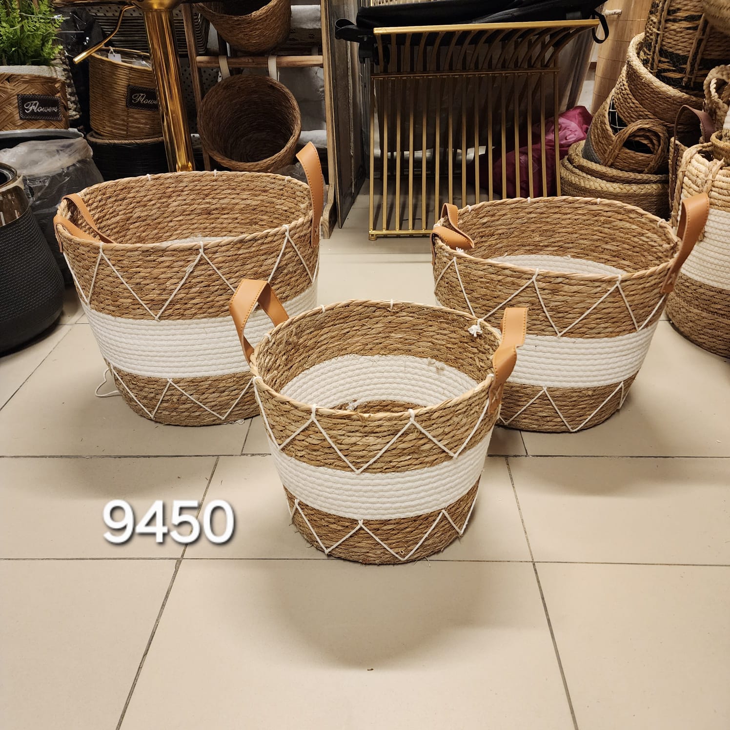 Seagrass Belly Basket