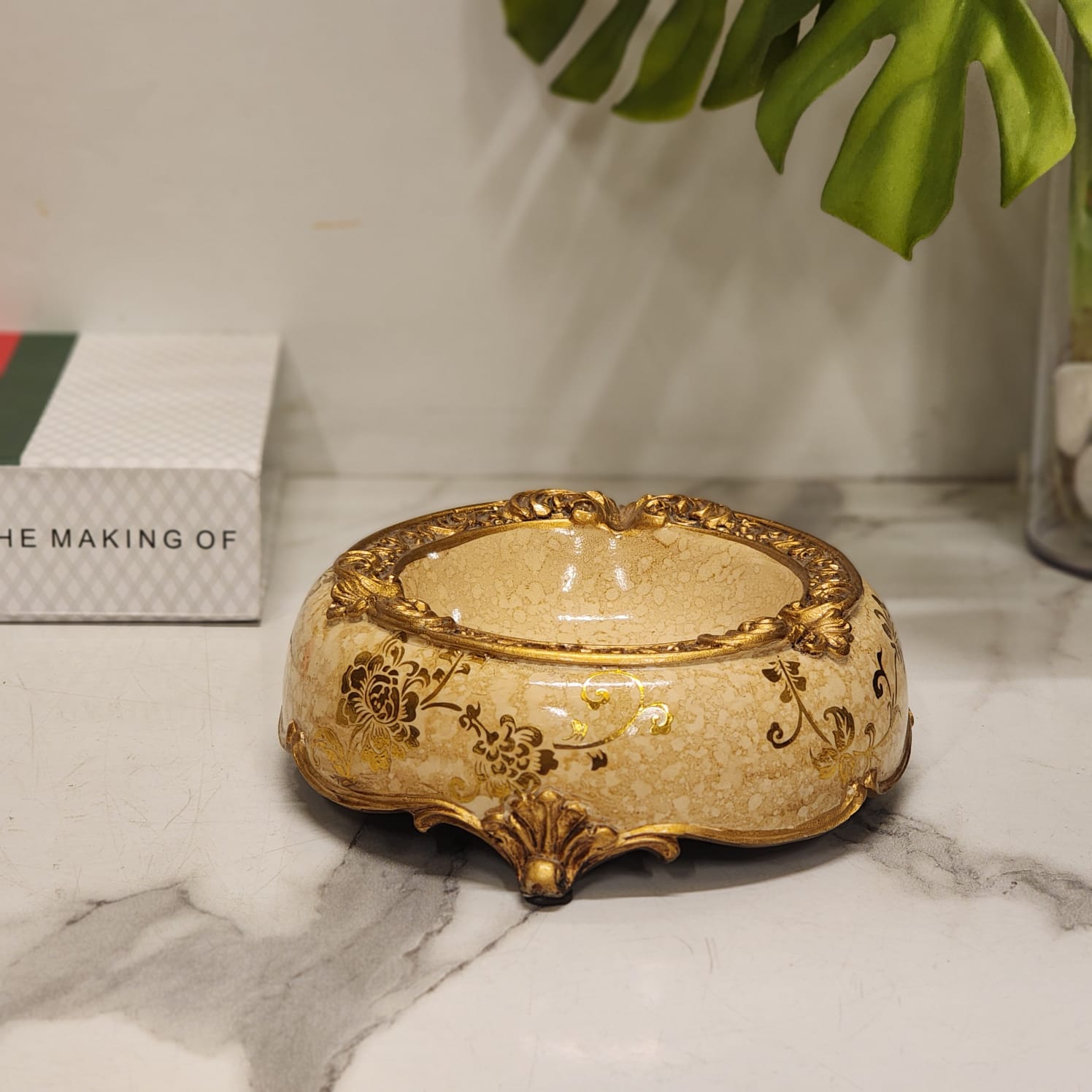 Vintage-style Ornate Ashtray