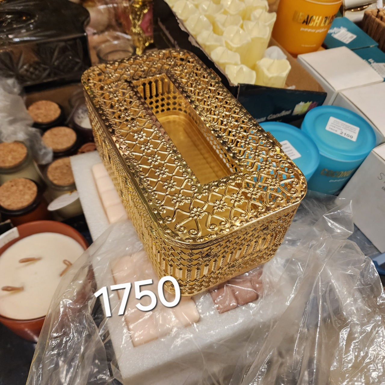 Luxury Gold Metal Filigree Tissue Box Cover