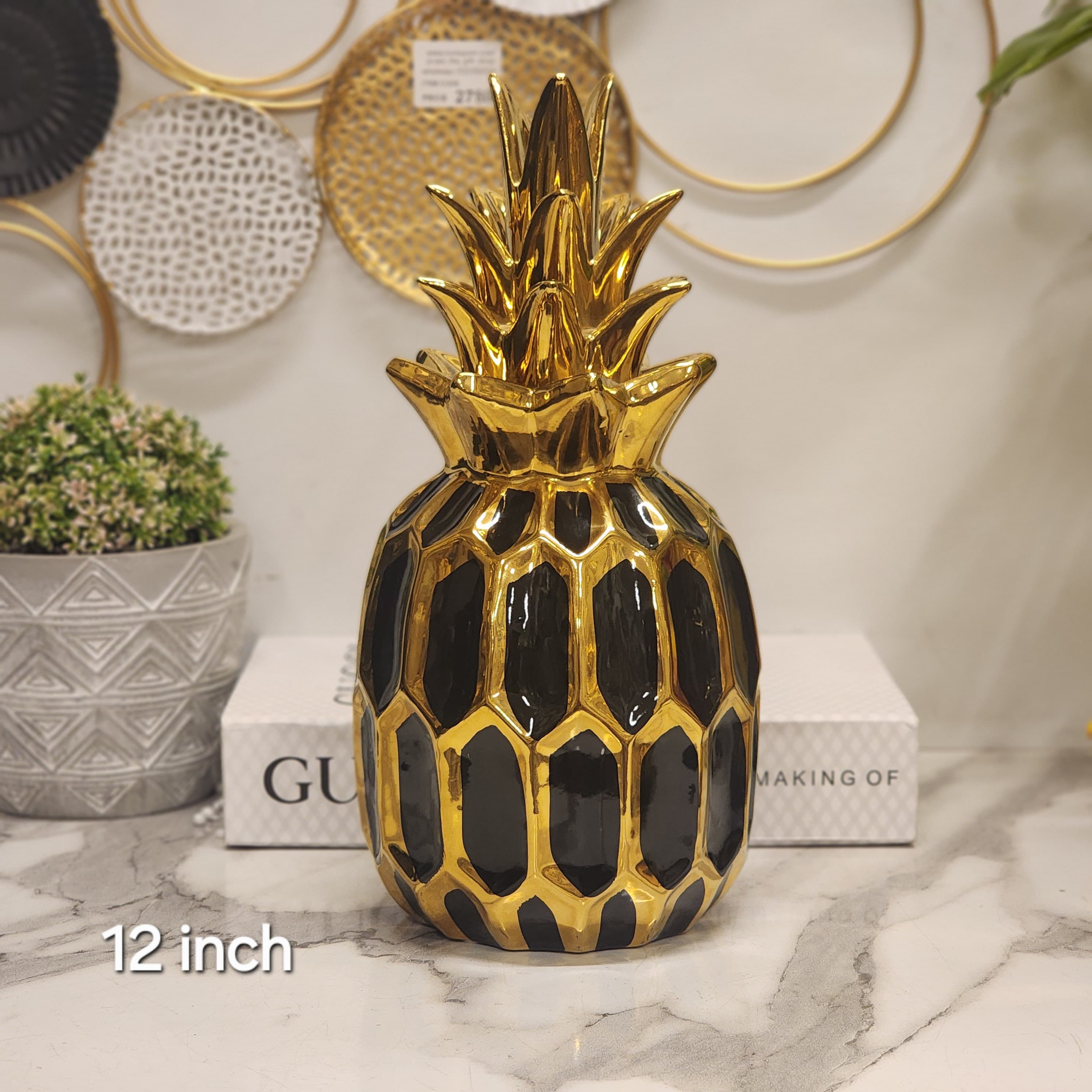 ceramic gold & black pineapple decor piece