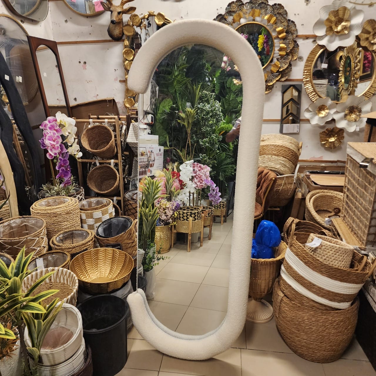 J-Shape or Hook-Shape Mirror