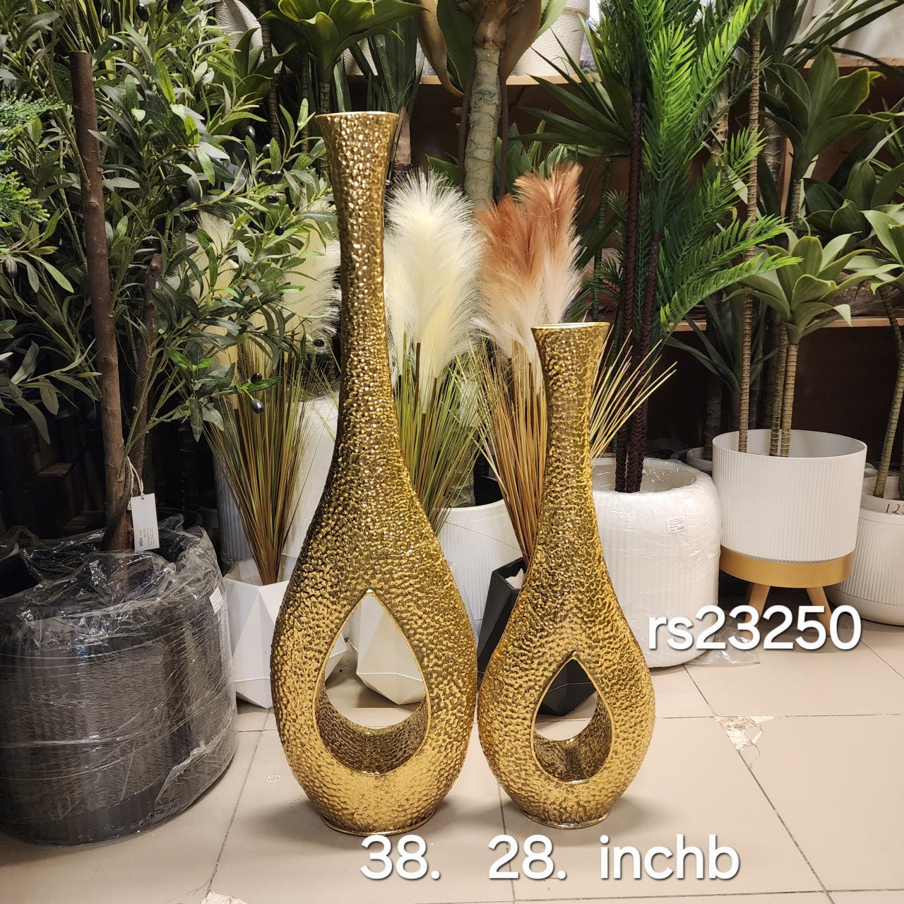 Hammered Gold Tear-Drop Floor Vases