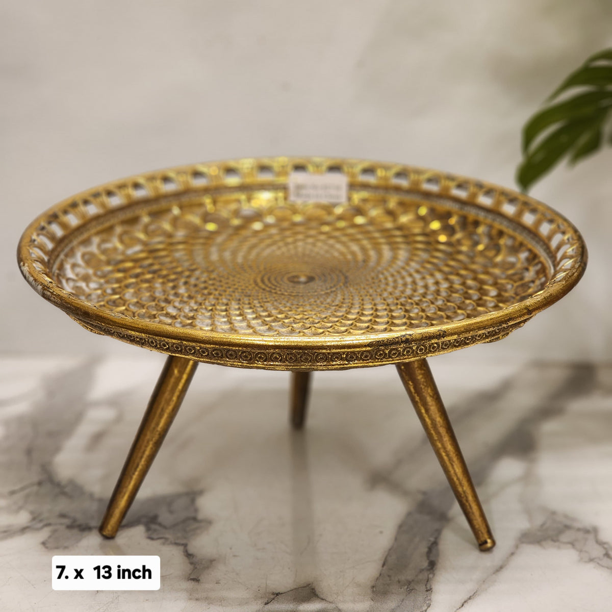 Gold Metal Pedestal Cake Stand / Serving Platter