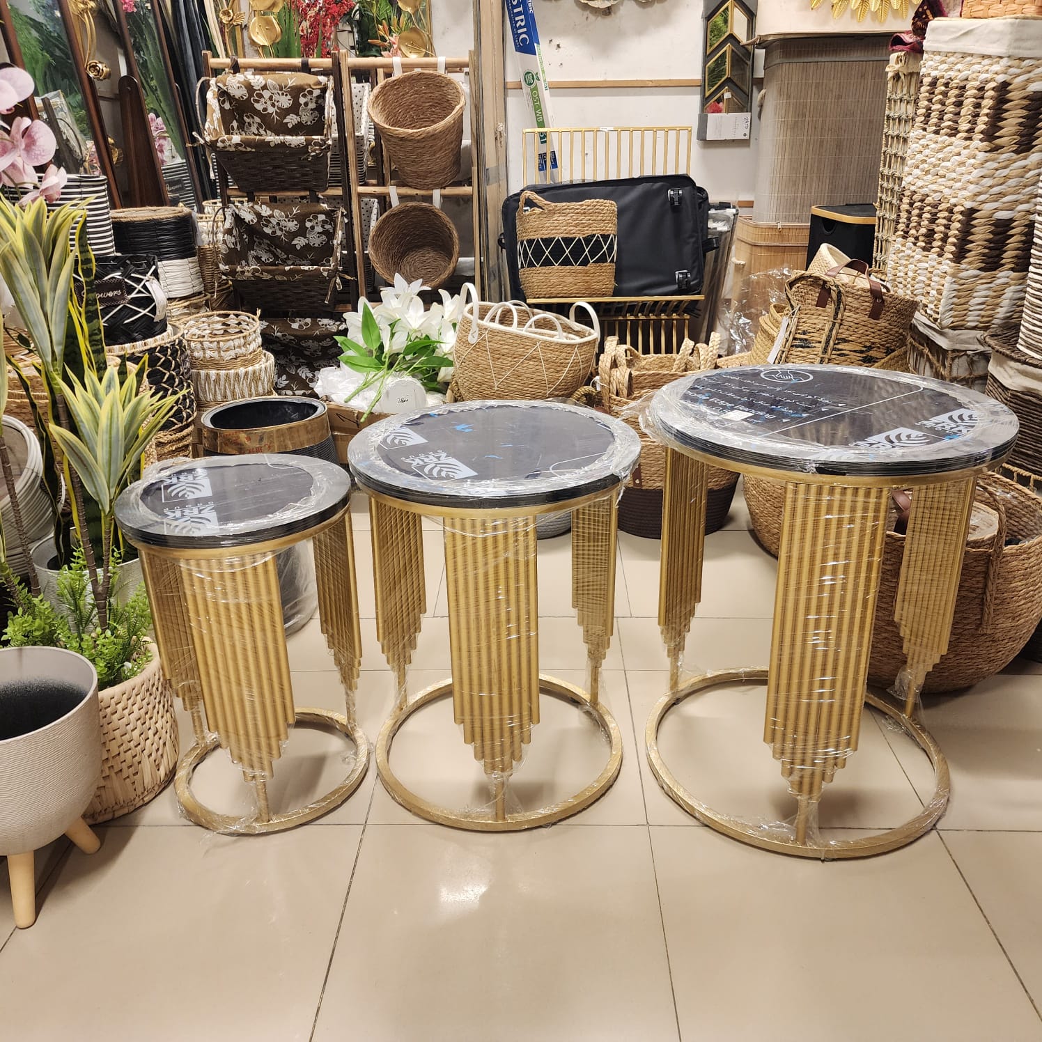 Art Deco-style Nesting Side Tables