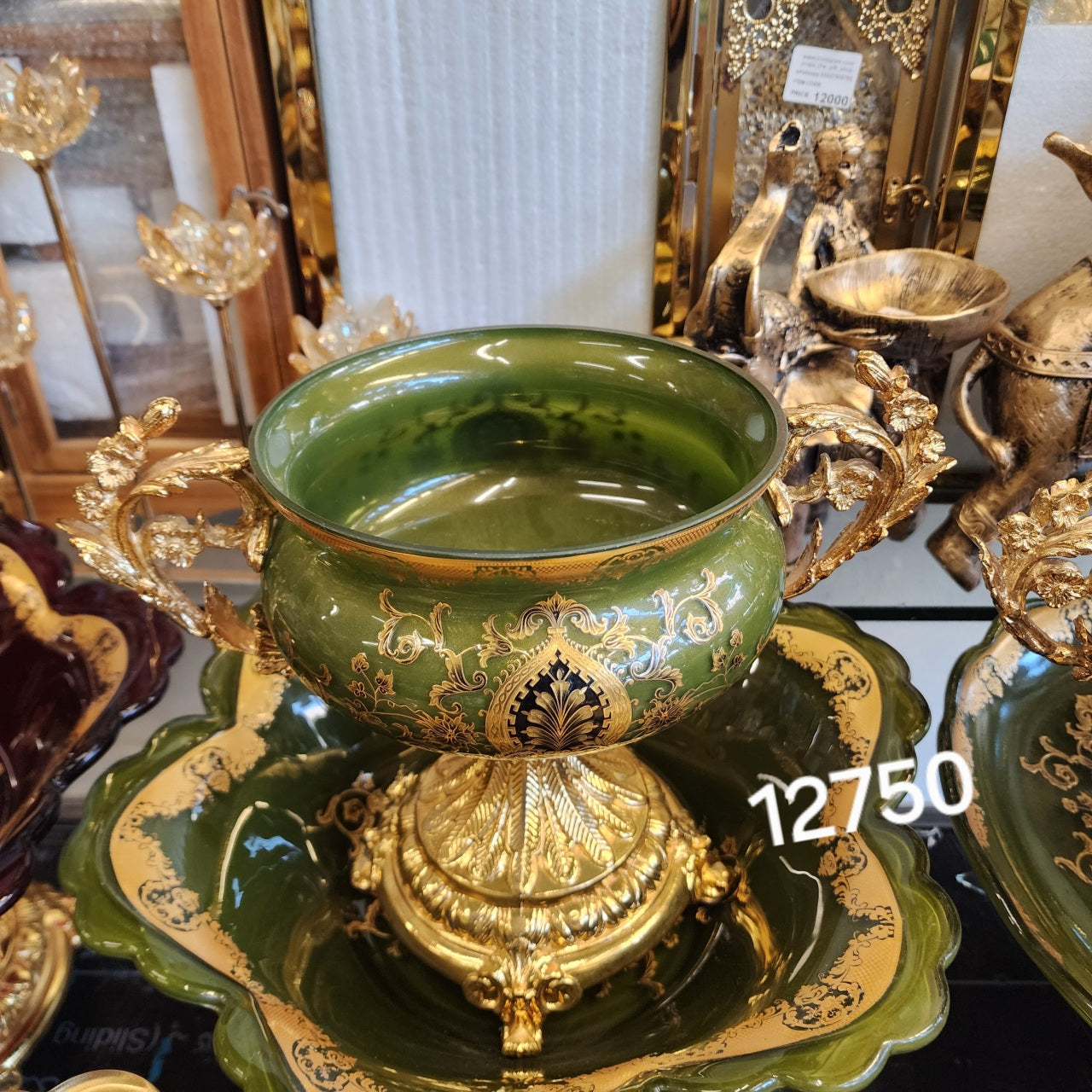 Scalloped Ceramic Centerpiece Tray