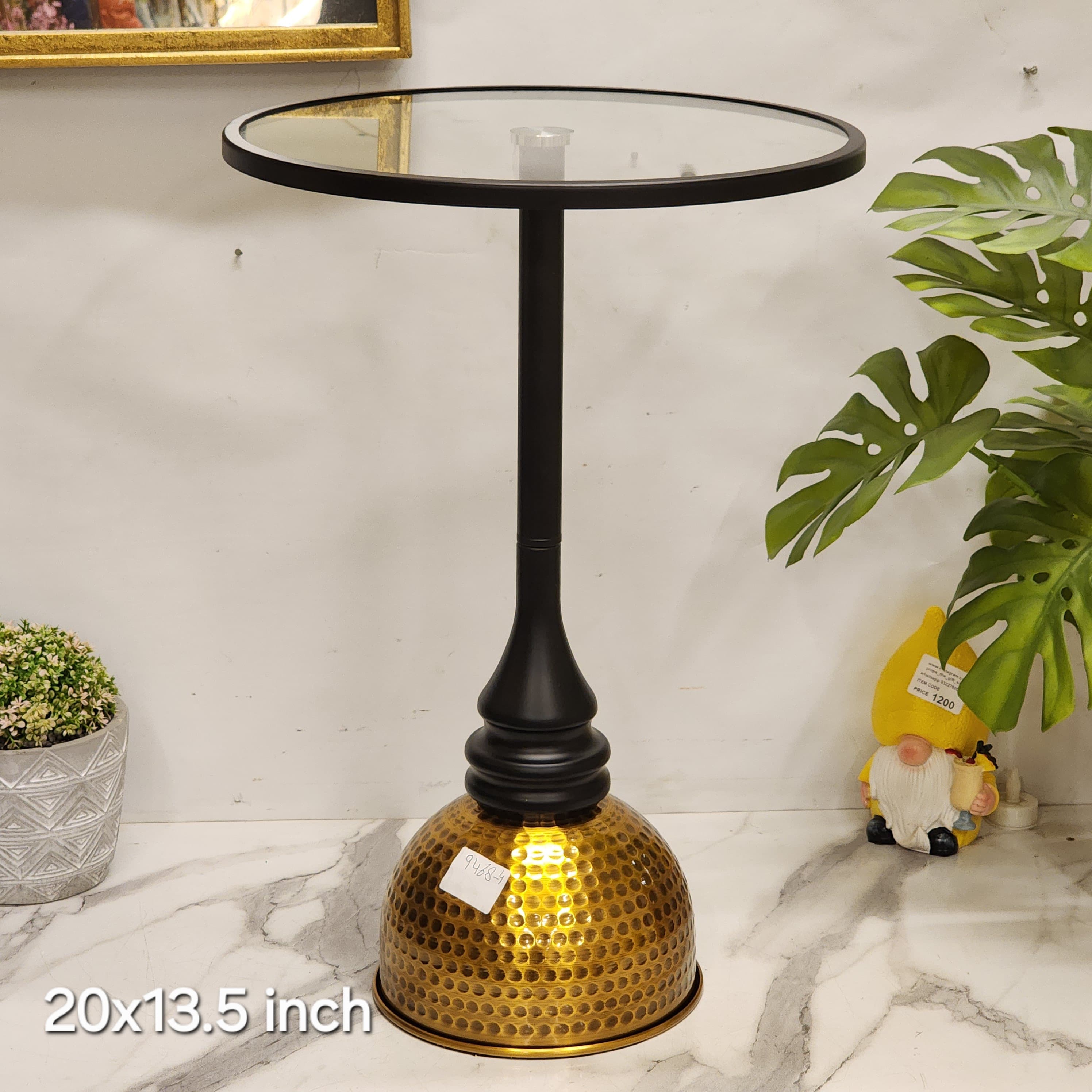trumpet table