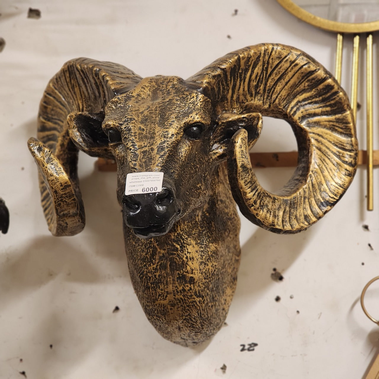 Ram Head Wall Mount