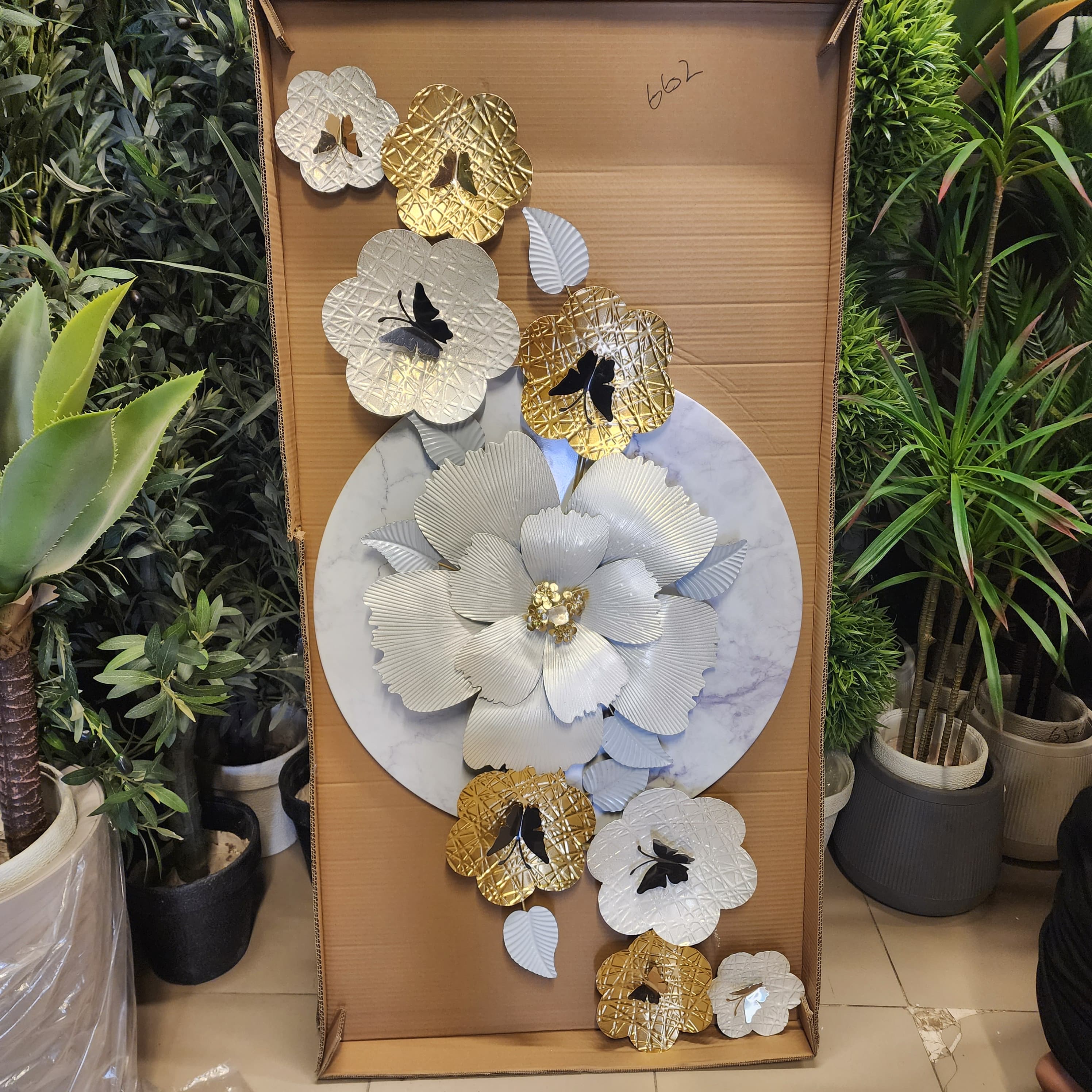 Modern Metal Floral Wall Decor with Butterflie