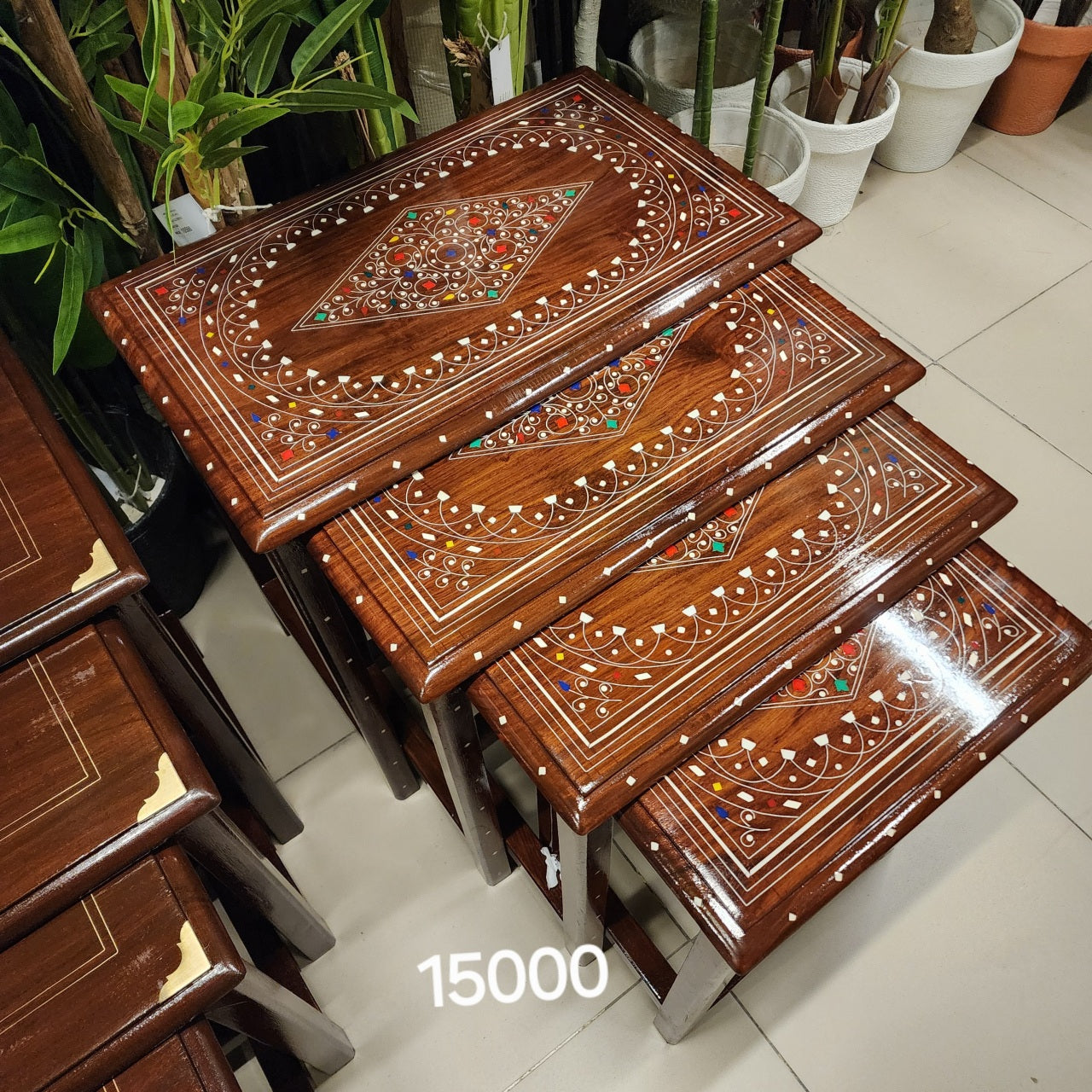 Parchin Kari nesting tables