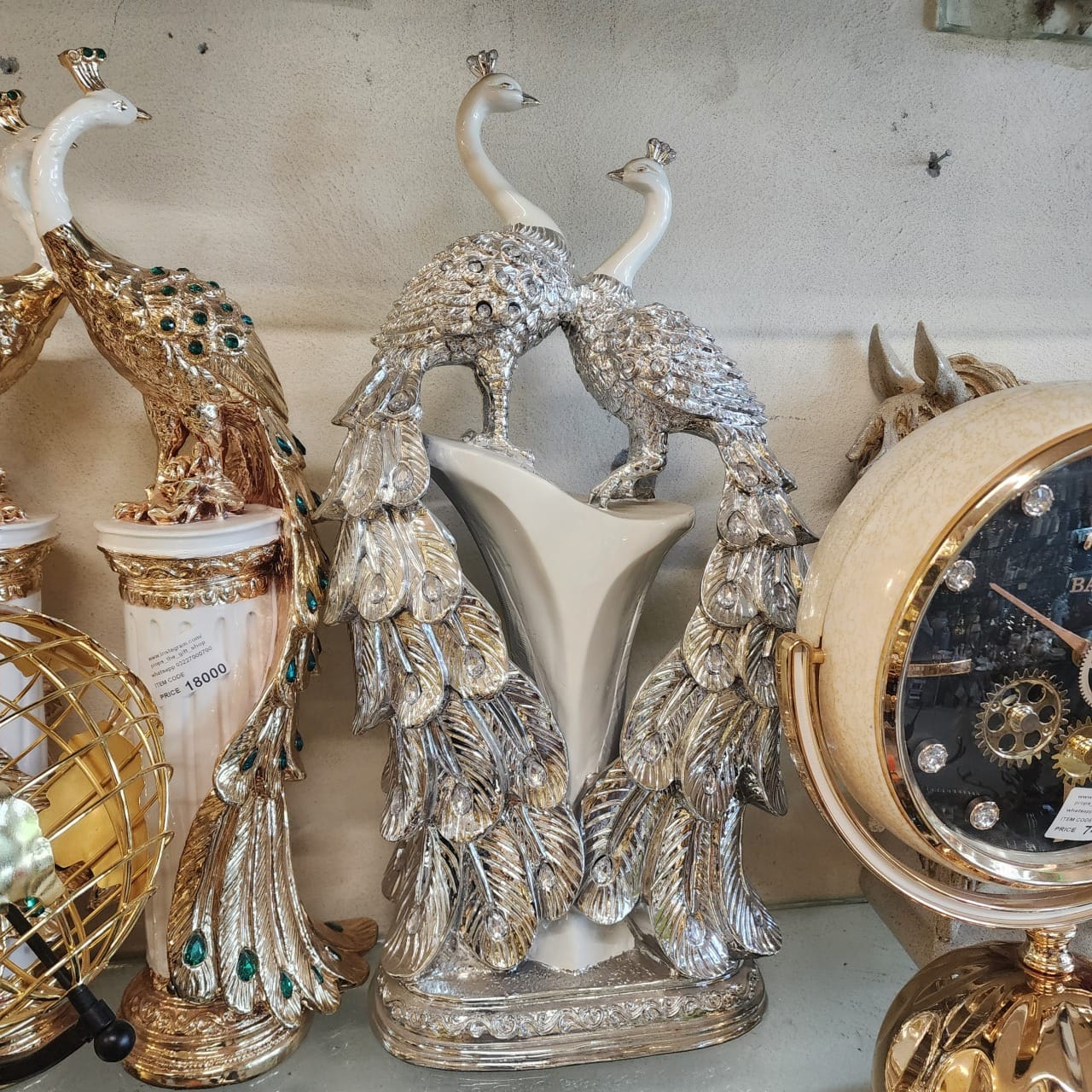 Double Peacock Decorative Figurine