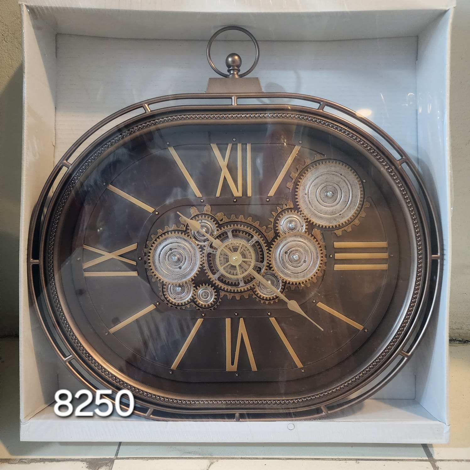 Steampunk-style Oval Moving Gear Wall Clock
