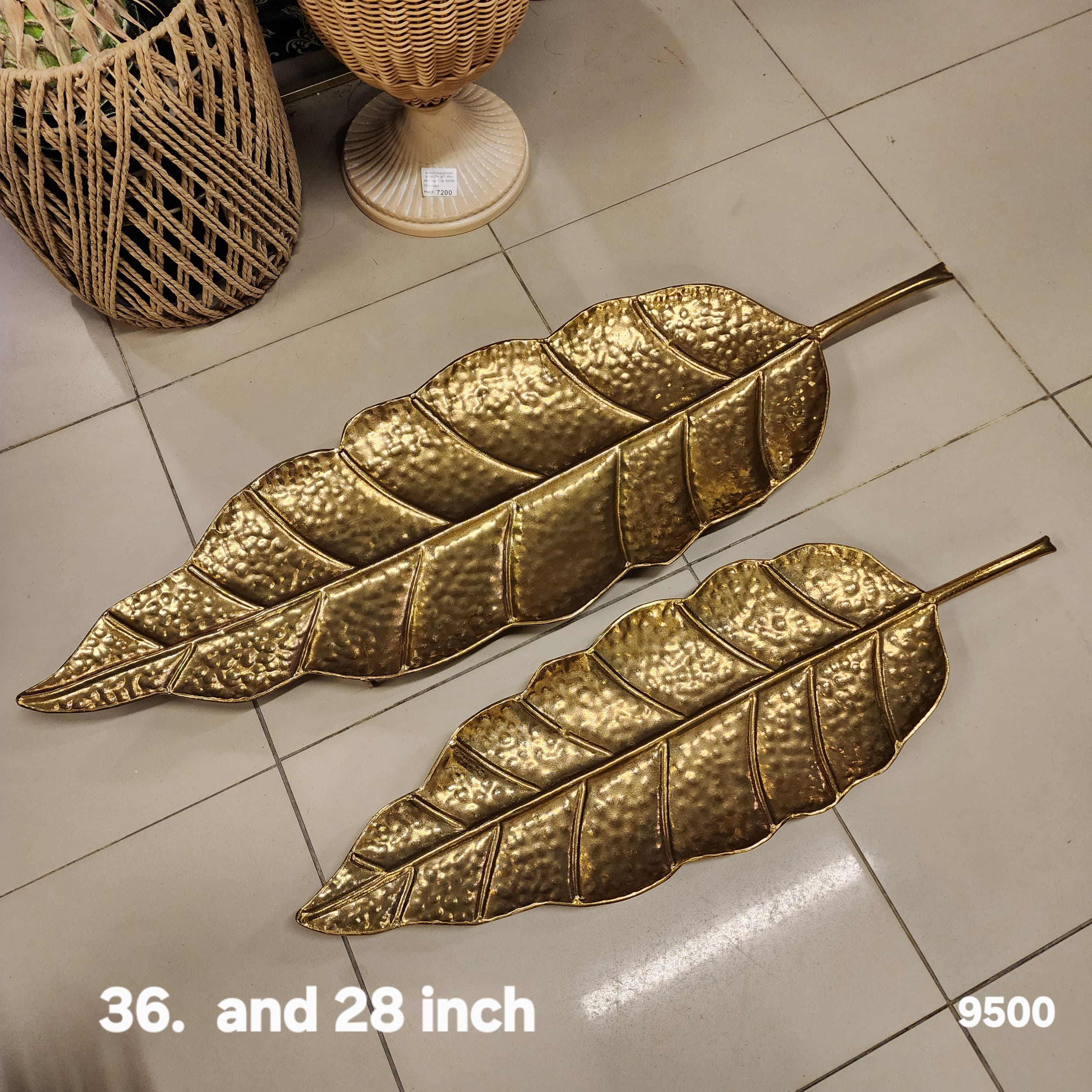 Gold Hammered Leaf Platter / Wall Decor Set