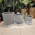 Ribbed cylindrical planter