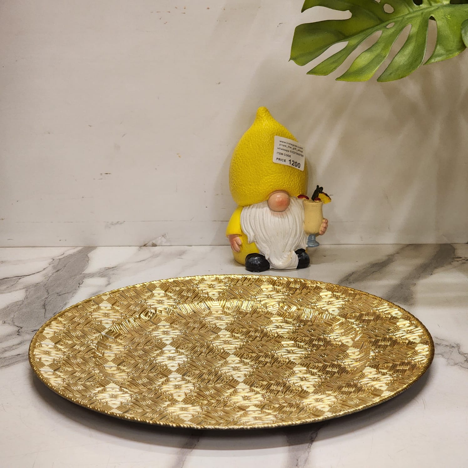 gold textured reef charger plate