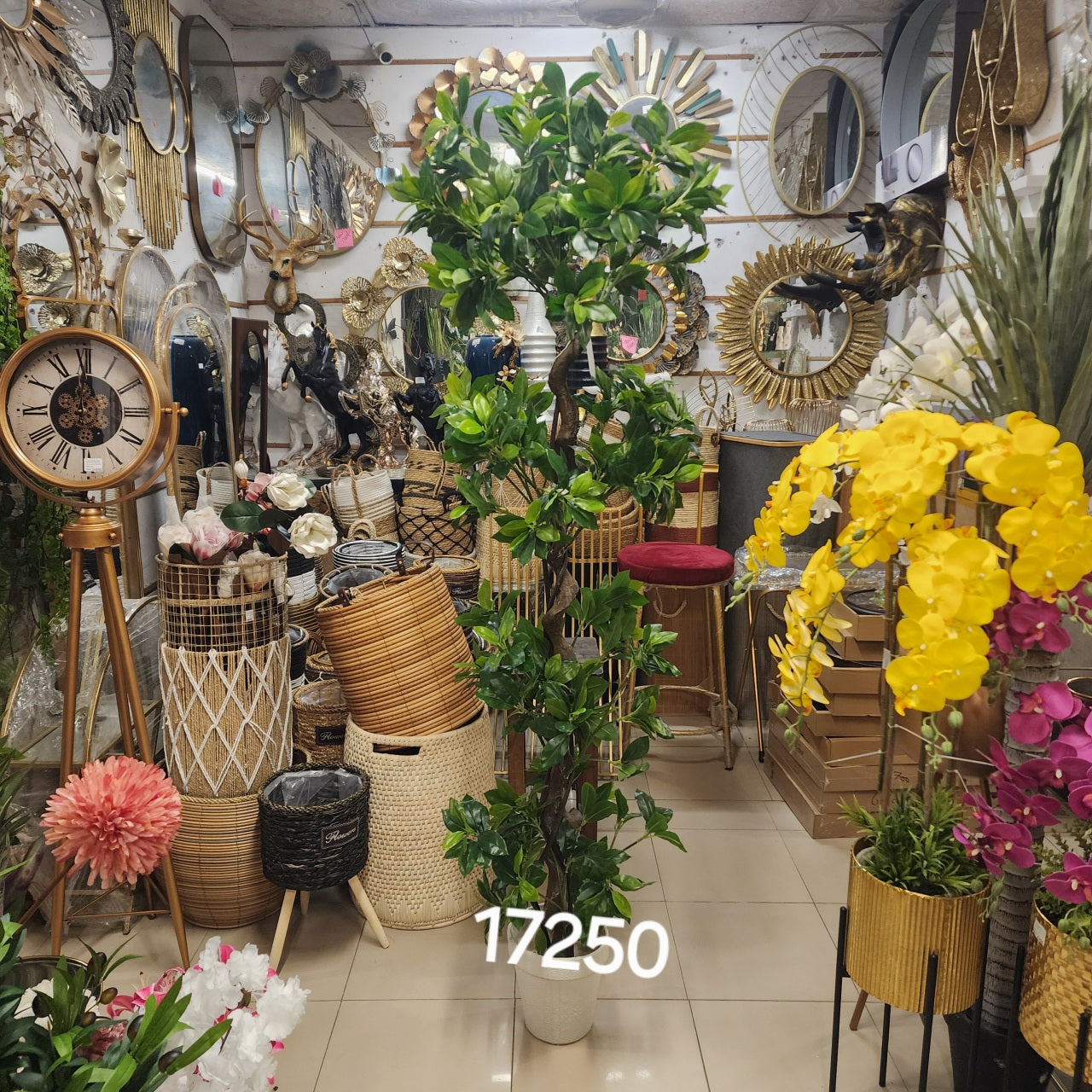 artificial decorative topiary