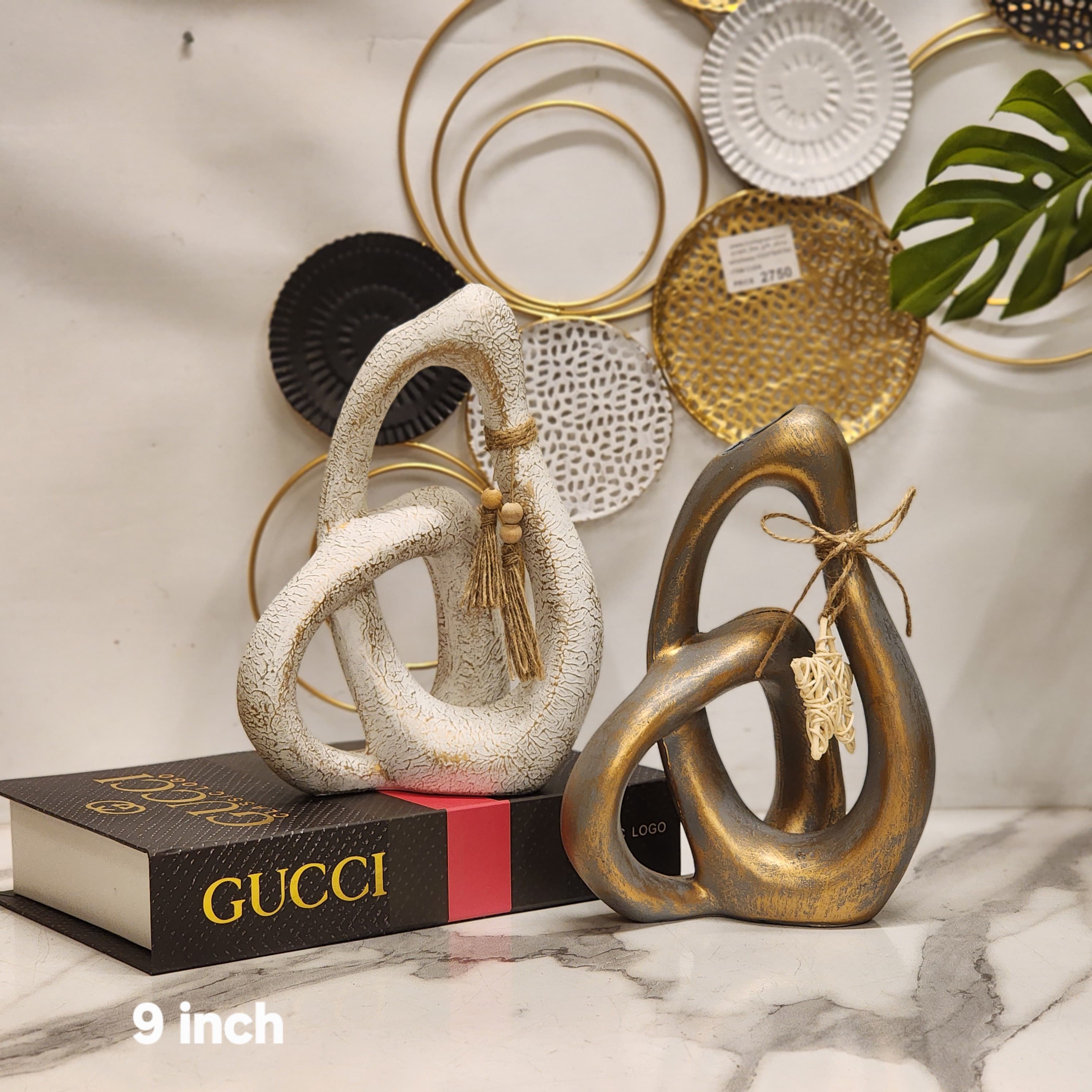 Abstract Interlocking Loop Sculpture
