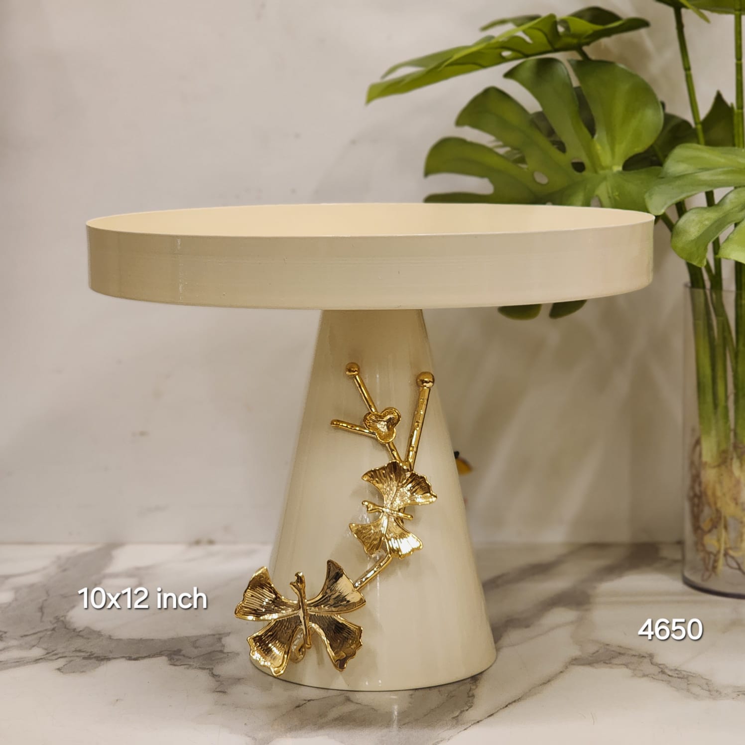 Dessert pedestal stand