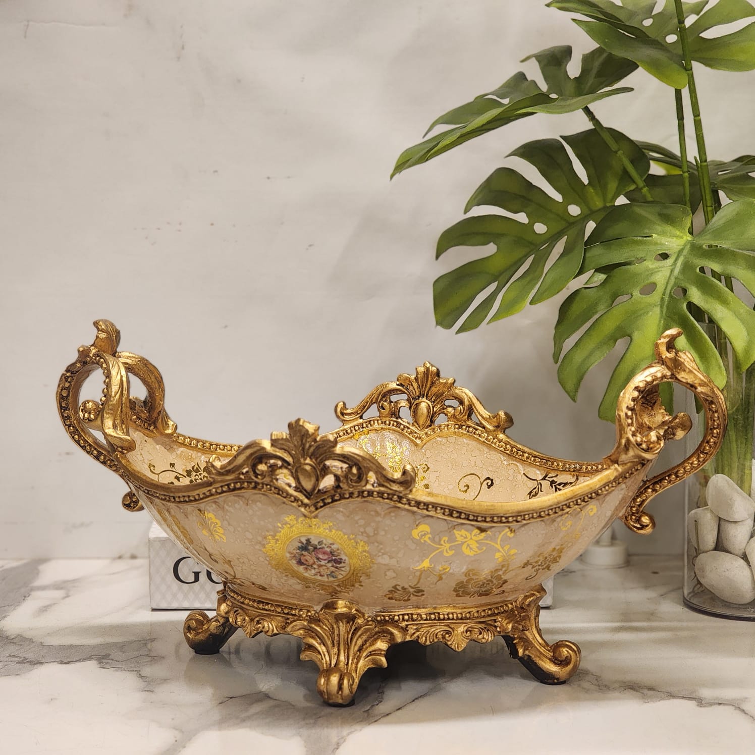 Baroque or Rococo-style decorative centerpiece bowl