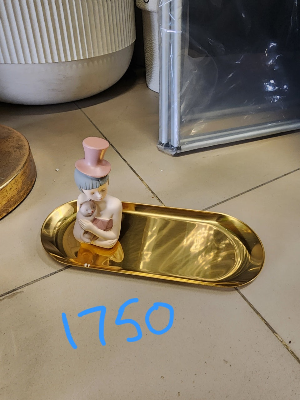 Gold Oval Jewelry Storage Dish